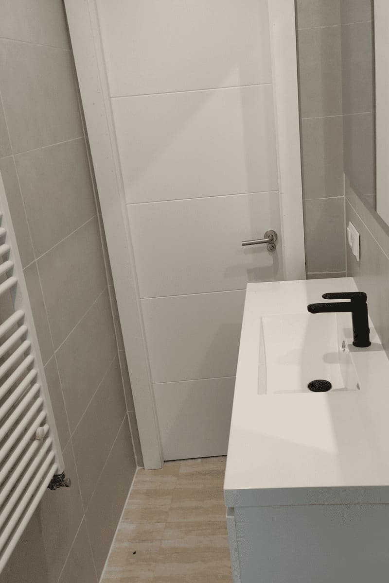 Reforma de baño en vivienda de Pamplona